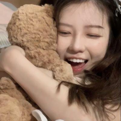 赤裸的公务员